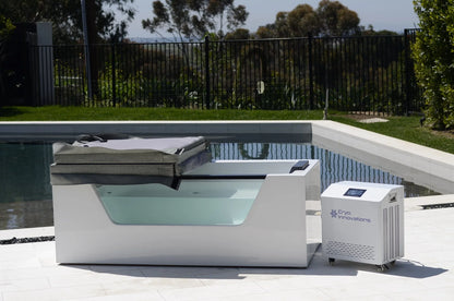 Cryo Plunge Acrylic Tub Window Edition