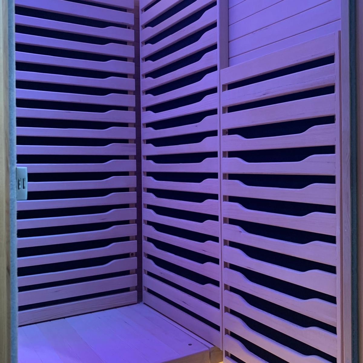 Blisspod Helsinki 2-Person Full-Spectrum Infrared Sauna with Red-Light Panel