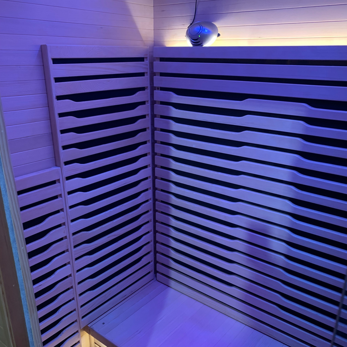 Blisspod Helsinki 2-Person Full-Spectrum Infrared Sauna with Red-Light Panel